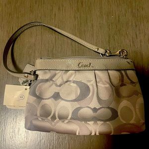 NWT Grey Coach wristlet